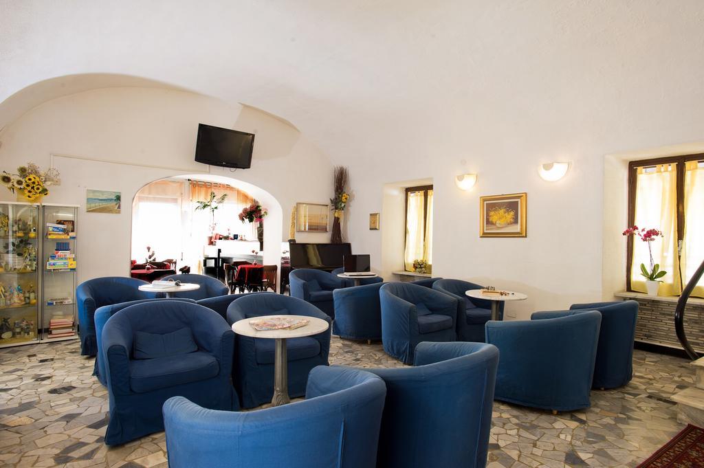 Hotel Lido Pietra Ligure Dış mekan fotoğraf