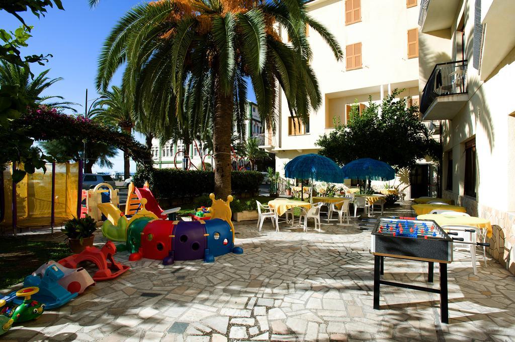 Hotel Lido Pietra Ligure Dış mekan fotoğraf