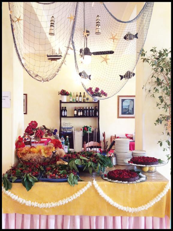 Hotel Lido Pietra Ligure Dış mekan fotoğraf