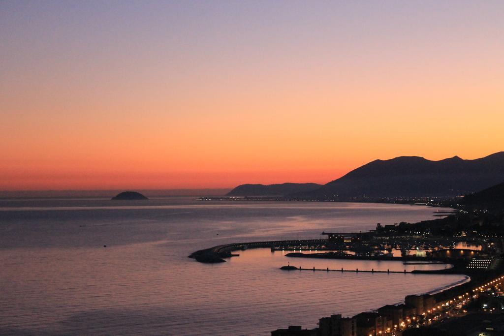 Hotel Lido Pietra Ligure Dış mekan fotoğraf